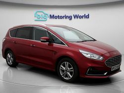Red Used 2022 Ford S-MAX Titanium MPV | £19,200 (Good price)