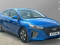 Blue Used 2018 Hyundai Ioniq Premium Sedan | £11,626 (Good price)