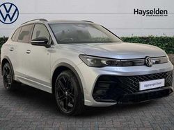 Used 2025 VW Tiguan SUV | £35,185 (Expensive)