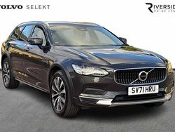 Platinum grey Used 2021 Volvo V90 Estate | £26,952