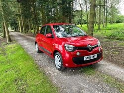 Red Used 2016 Renault Twingo Play Hatchback | £4,000 (Fair price)