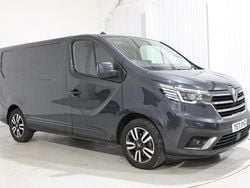 Grey Used 2021 Renault Trafic Van | £13,495 (Fair price)