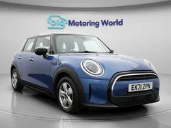 Blue Used 2021 Mini Cooper Classic Hatchback | £13,200 (Fair price)
