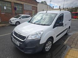 White Used 2016 Peugeot Partner Van | £3,450 (Fair price)