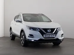 White Used 2018 Nissan Qashqai Tekna SUV | £10,998 (Fair price)