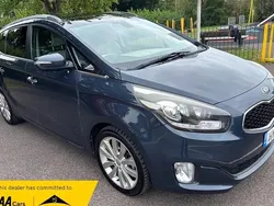 Blue Used 2015 Kia Carens 3 MPV | £5,990 (Fair price)