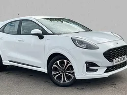White Used 2023 Ford Puma ST-Line Hatchback | £15,320 (Good price)