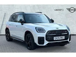 White New 2025 Mini Countryman Sport SUV | £37,995 (Fair price)