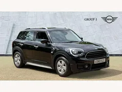Black Used 2019 Mini Cooper Countryman Classic SUV | £14,250 (Fair price)