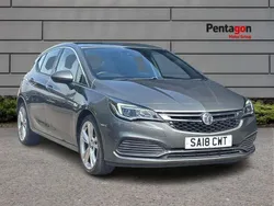 Grey Used 2018 Vauxhall Astra SRi Hatchback | £8,295 (Fair price)