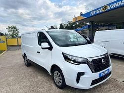 White Used 2023 Nissan Primastar Acenta MPV | £15,750 (Fair price)