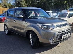 Silver Used 2014 Kia Soul Plus SUV | £5,295 (Fair price)