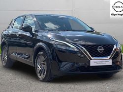 Black Used 2022 Nissan Qashqai Acenta Premium SUV | £15,345 (Super price)