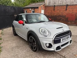 Silver Used 2015 Mini Cooper S Hatch Hatchback | £5,990 (Fair price)