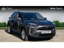 Grey Used 2022 Toyota Yaris Hybrid SUV | £17,891 (Good price)
