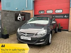 Grey metallic Used 2013 Vauxhall Astra Hatchback | £3,750 (Fair price)