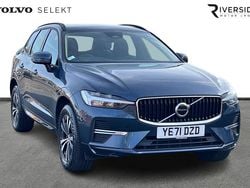 Denim blue Used 2021 Volvo XC60 Momentum SUV | £25,590 (Good price)