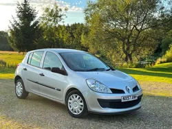 Silver Used 2007 Renault Clio II Expression Hatchback | £1,295 (Fair price)