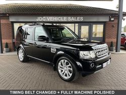 Black Used 2015 Land Rover Discovery 4 HSE SUV | £17,990 (Fair price)
