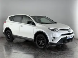 White Used 2018 Toyota RAV4 Hybrid SUV | £17,800 (Super price)