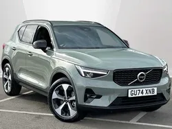 Used 2025 Volvo XC40 Plus SUV | £31,750 (Fair price)
