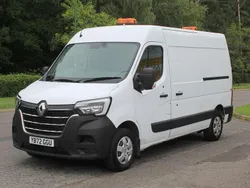 White Used 2022 Renault Master Business Van | £18,500 (Fair price)