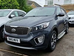 Grey Used 2015 Kia Sorento 3 SUV | £10,995 (Fair price)