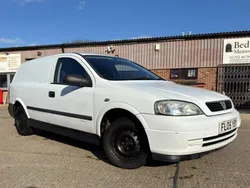 White Used 2005 Vauxhall Astra Van | £995 (Fair price)