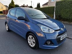 Blue Used 2017 Hyundai i10 Hatchback | £4,480 (Super price)