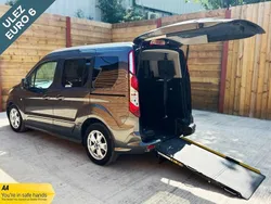 Grey Used 2018 Ford Tourneo Connect Titanium MPV | £12,445 (Fair price)