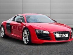Brilliant red Used 2009 Audi R8 Coupé Coupe | £37,370