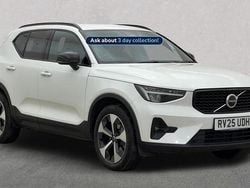 White Used 2025 Volvo XC40 Plus SUV | £32,499 (Fair price)