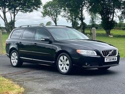 Black Used 2008 Volvo V70 SE Estate | £4,495 (Expensive)