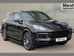 Black Used 2019 Porsche Cayenne SUV | £36,007 (Fair price)