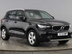 Black Used 2021 Volvo XC40 Momentum SUV | £18,850 (Fair price)