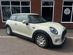 White Used 2019 Mini ONE Classic Hatchback | £10,000 (Good price)