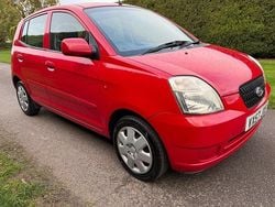 Red Used 2007 Kia Picanto 2 Hatchback | £2,995 (Good price)