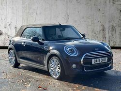 Blue Used 2019 Mini Cooper Exclusive Hatchback | £13,620 (Good price)