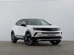 White New 2025 Vauxhall Mokka Ultimate SUV | £23,498 (Fair price)