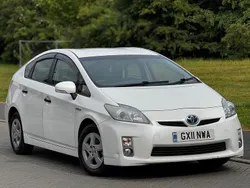 White Used 2017 Toyota Prius T4 Hatchback | £3,290
