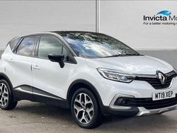 White/black Used 2019 Renault Captur GT-Line SUV | £9,050 (Fair price)