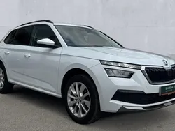Moon white metallic Used 2023 Skoda Kamiq SE Drive SUV | £15,850 (Fair price)