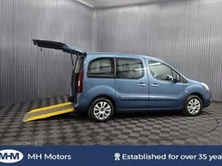 Blue Used 2014 Citroën Berlingo MPV | £6,795 (Good price)