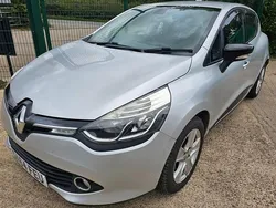 Silver Used 2014 Renault Clio IV Dynamique Hatchback | £3,495 (Fair price)