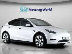 White Used 2023 Tesla Model Y SUV | £20,200 (Fair price)
