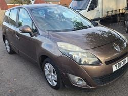 Bronze Used 2011 Renault Grand Scénic III Expression MPV | £2,495 (Good price)