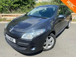 Grey Used 2011 Renault Mégane III Dynamique Hatchback | £2,995 (Fair price)