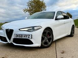 Used 2018 Alfa Romeo Giulia Edizione Speciale Sedan | £18,995 (Fair price)