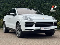 White Used 2023 Porsche Cayenne Platinum Edition SUV | £68,995