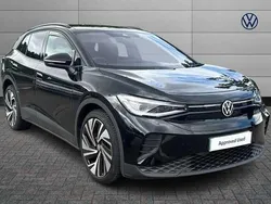 Black Used 2025 VW ID.4 Pro SUV | £32,990 (Fair price)